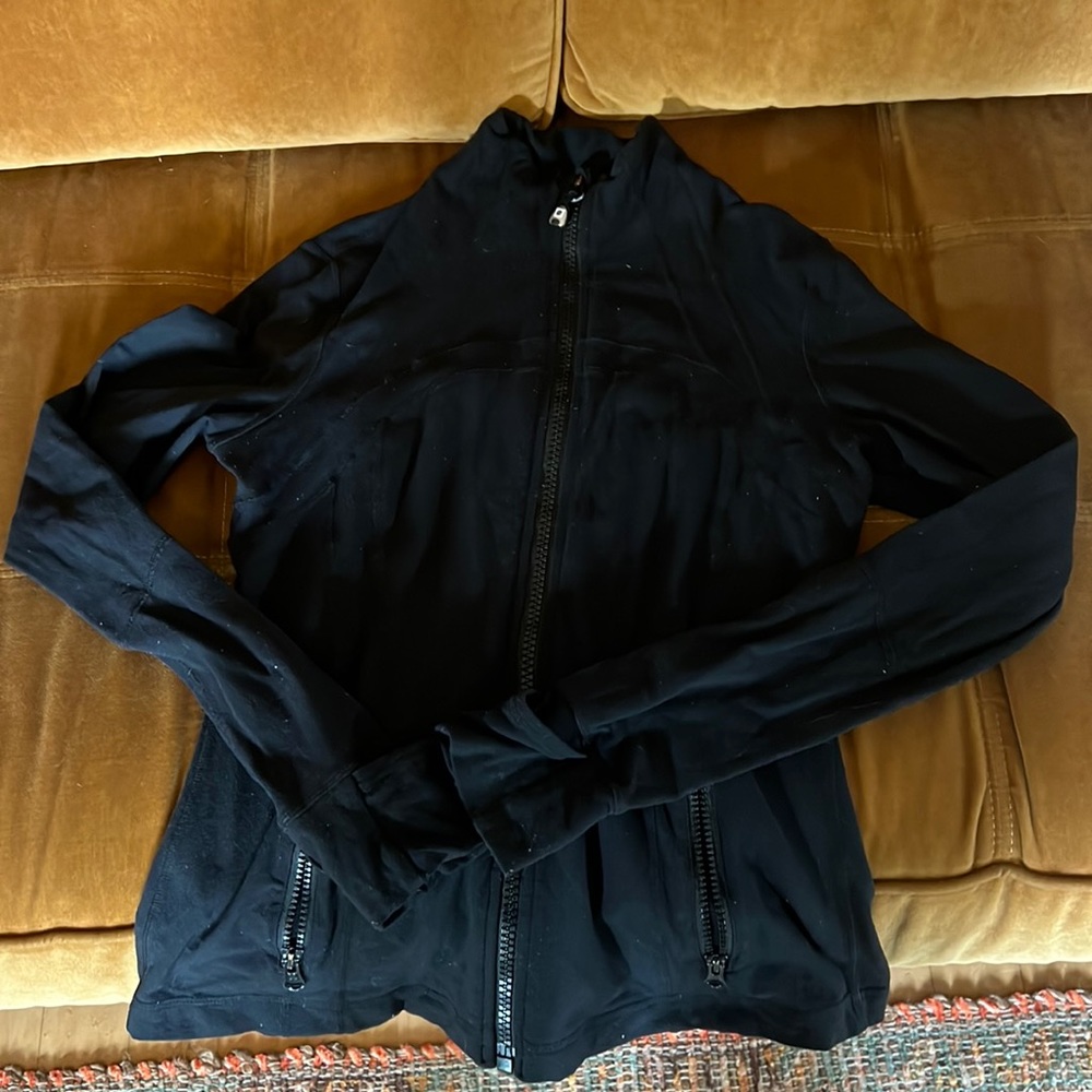 lululemon black jacket